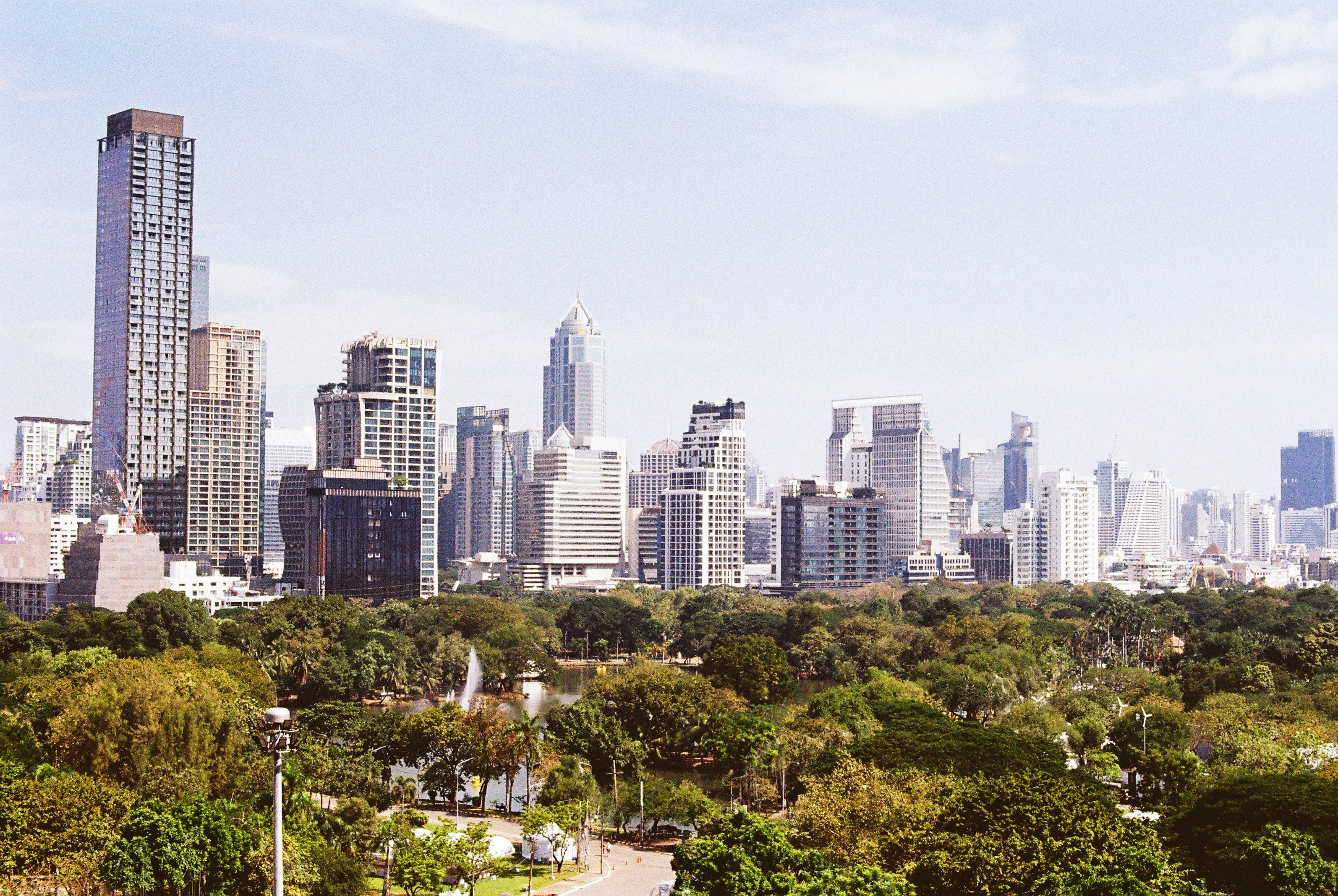 KODAK GOLD 200 EASTMAN